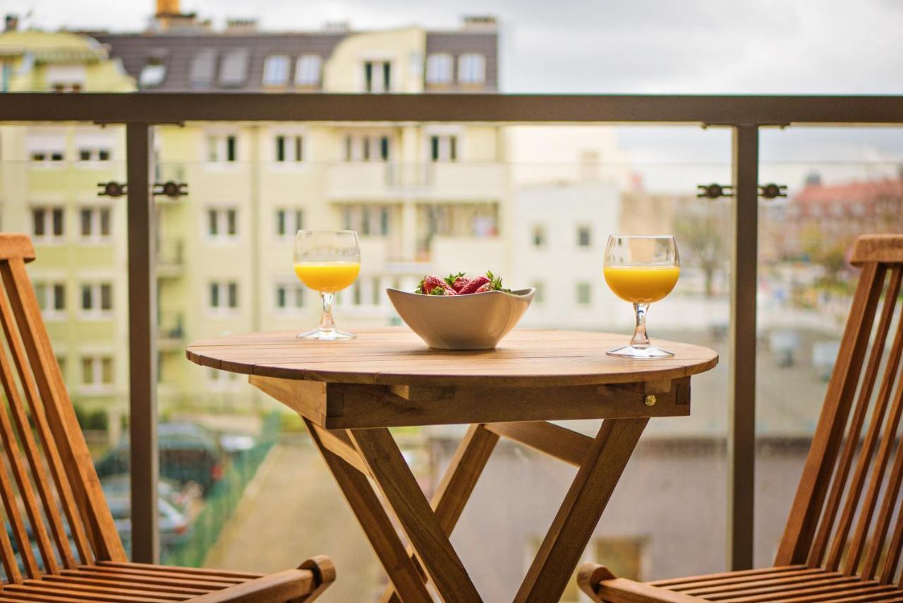 Apartamenty Homely Place Blisko Starego Rynku - Parking Poznan Ngoại thất bức ảnh