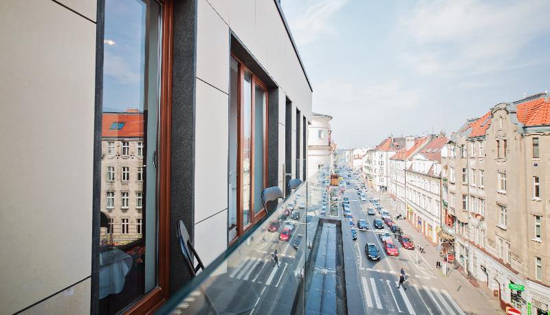 Apartamenty Homely Place Blisko Starego Rynku - Parking Poznan Ngoại thất bức ảnh